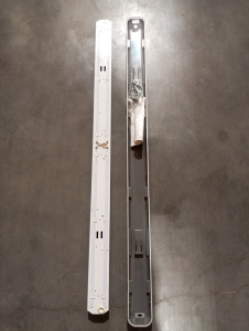 Светодиодный светильник VARTON СТРОНГ промышленный класс защиты IP65 1242х90х68 мм 36 ВТ 6500 K (упаковка повреждена,корпус серый)